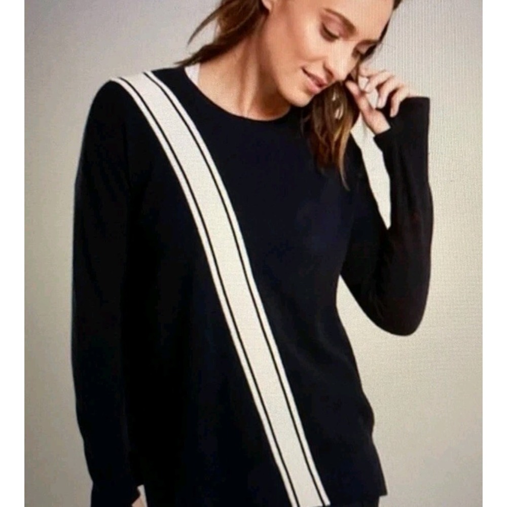 Athleta Streetwise Med Navy‎ White Sweater Relaxed Thumbholes Cotton Crew Neck